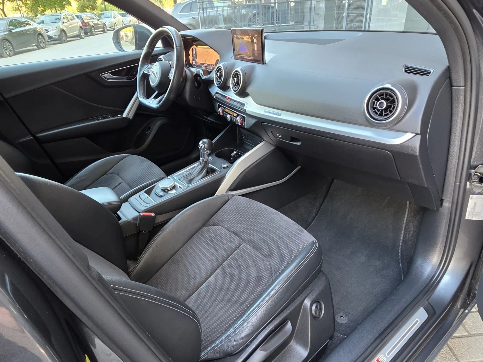 Audi Q2 2.0 190k.c#S Line#Digital#FUUL#, снимка 10 - Автомобили и джипове - 56335094