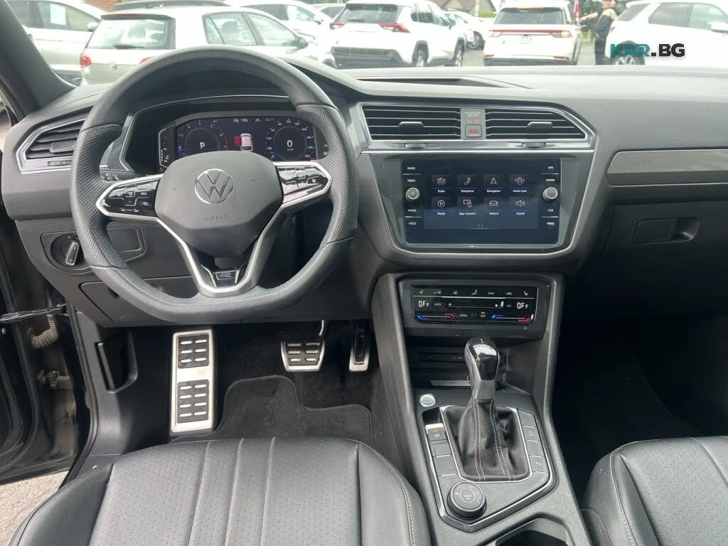 VW Tiguan Comfortline R-Line Black* 4MOTION* PANORAMA*  | Mobile.bg � ����������� 9