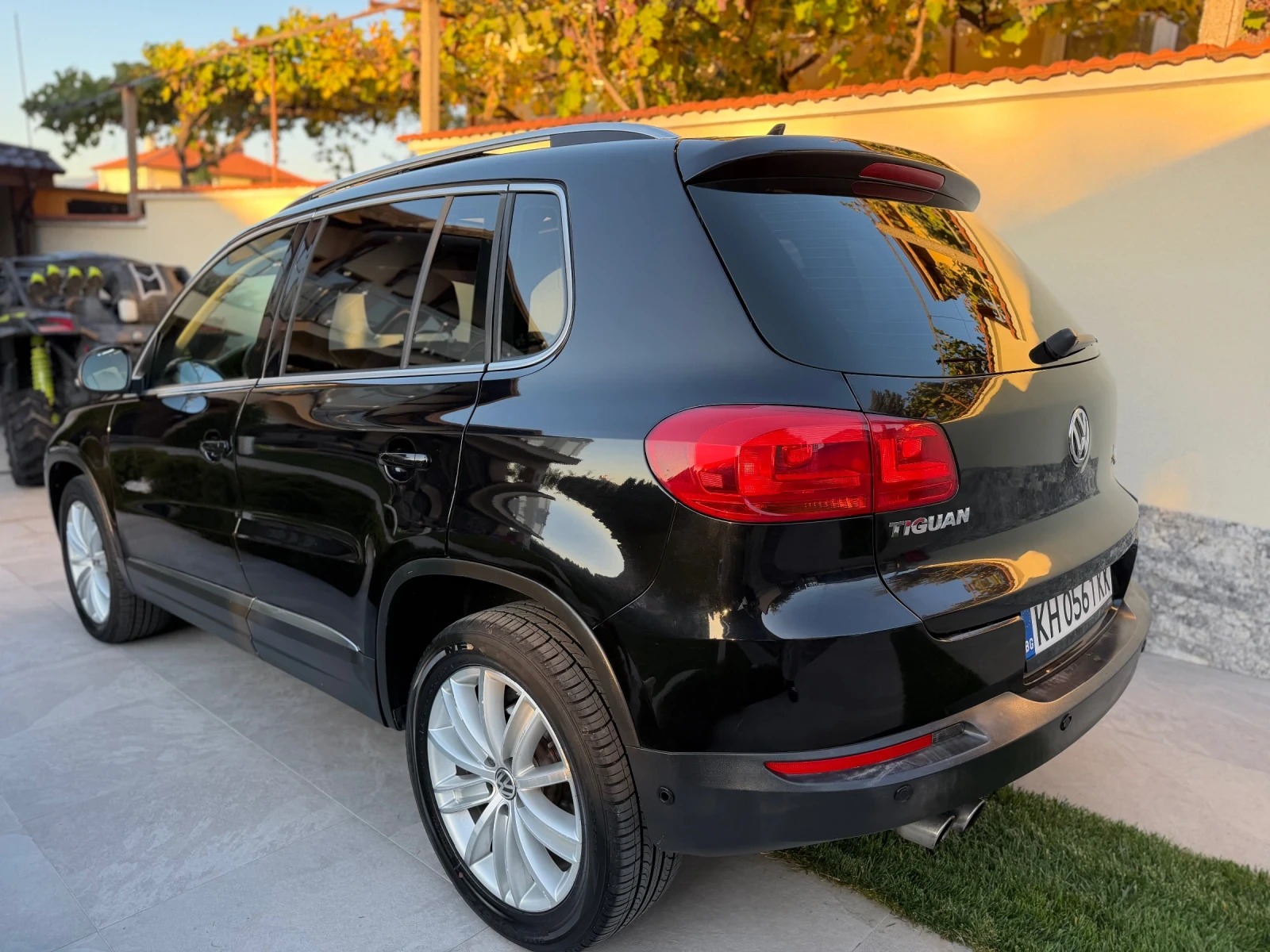 VW Tiguan 4motion Panorama, снимка 5 - Автомобили и джипове - 56595141