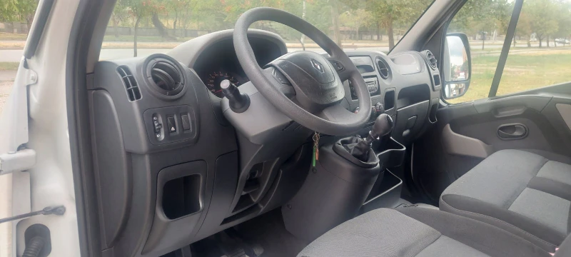 Renault Master 2.3 dci клима макси, снимка 10 - Бусове и автобуси - 51489798