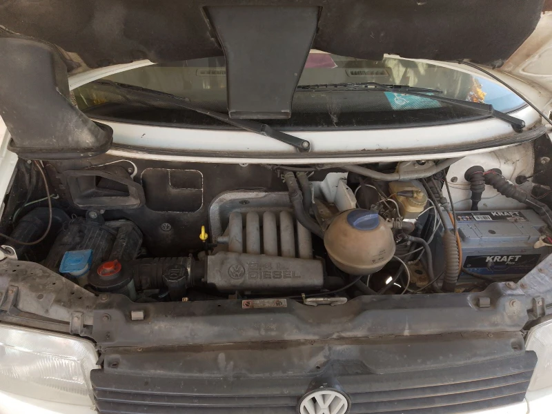 VW T4, снимка 11 - Бусове и автобуси - 52420732