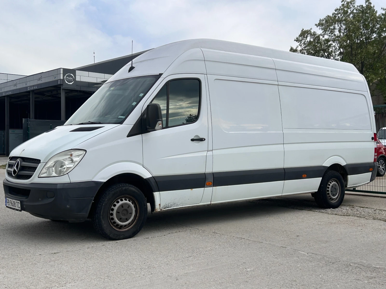 Mercedes-Benz Sprinter 316