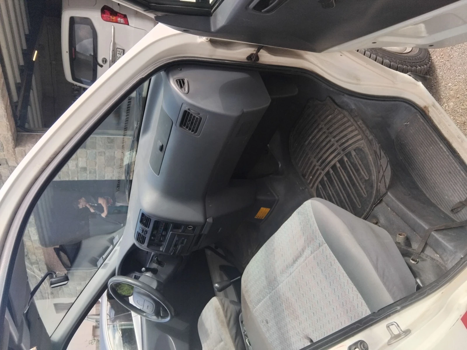 Toyota Hiace 2.4 D.  4?4, снимка 3 - Бусове и автобуси - 54814625