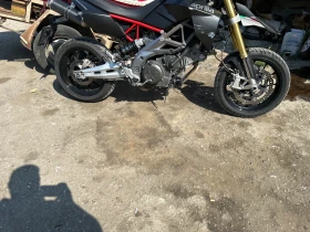     Aprilia Dorsoduro 750