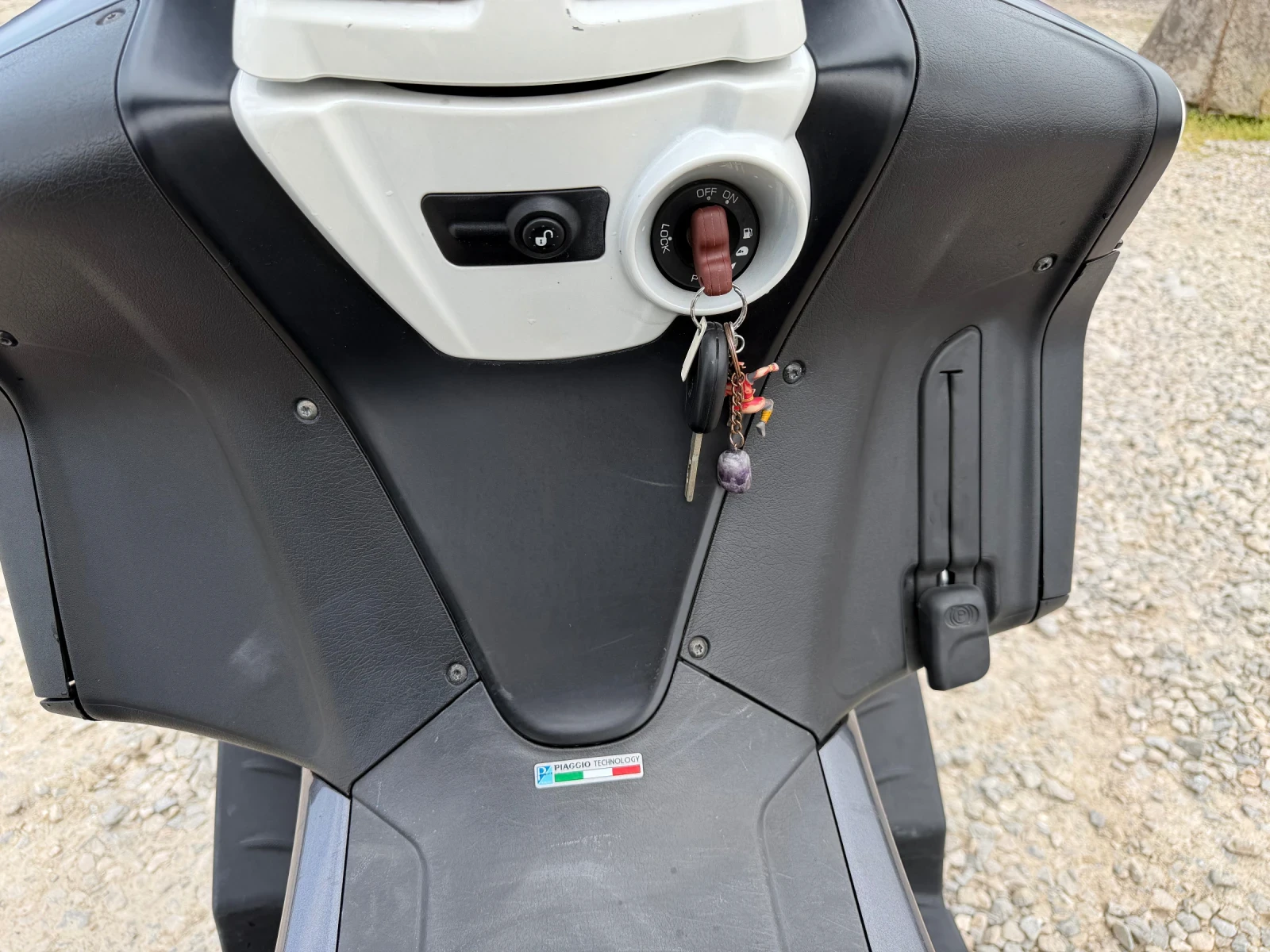 Aprilia SRV 850Куб. 85к.с. , снимка 10 - Мотоциклети и мототехника - 54277182