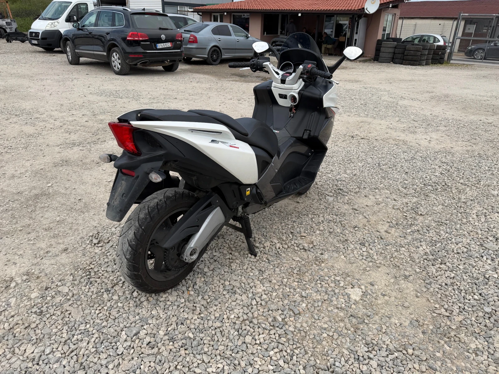 Aprilia SRV 850Куб. 85к.с. , снимка 6 - Мотоциклети и мототехника - 54277182