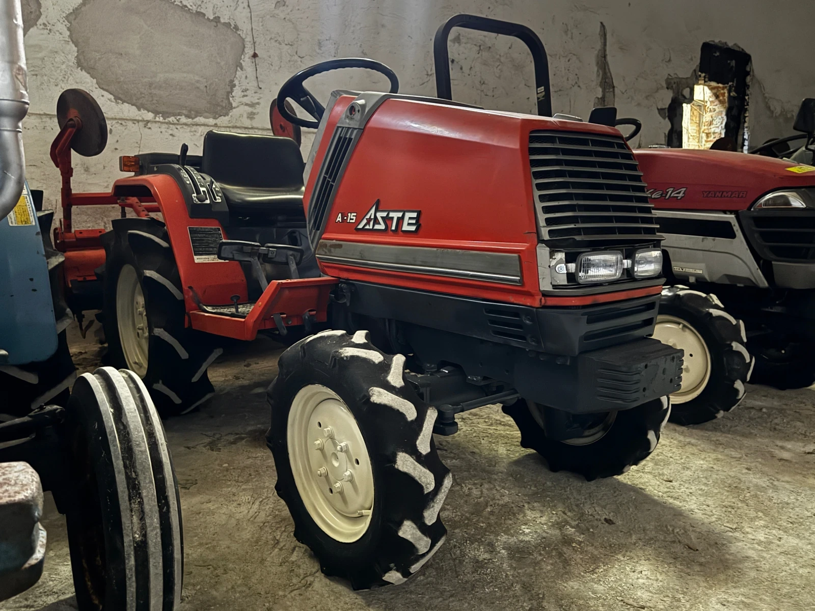 Трактор Kubota Aste A-15 DT, снимка 2 - Селскостопанска техника - 56218715
