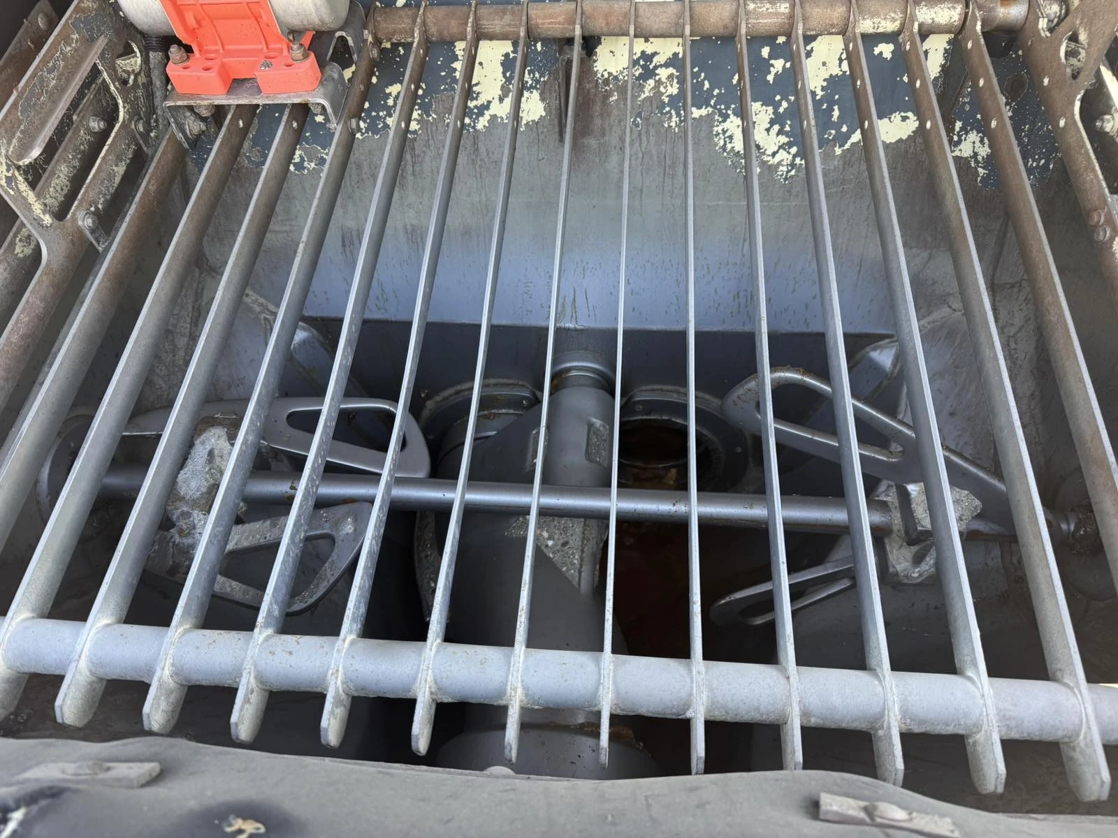   Mercedes-Benz AROCS 3743 Putzmeister 47 | Mobile.bg   11