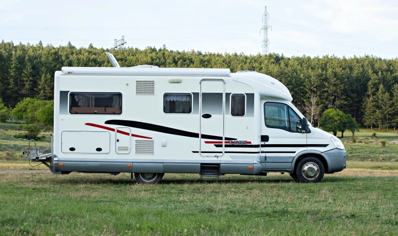 Кемпер Fendt T595, снимка 5 - Каравани и кемпери - 51851442