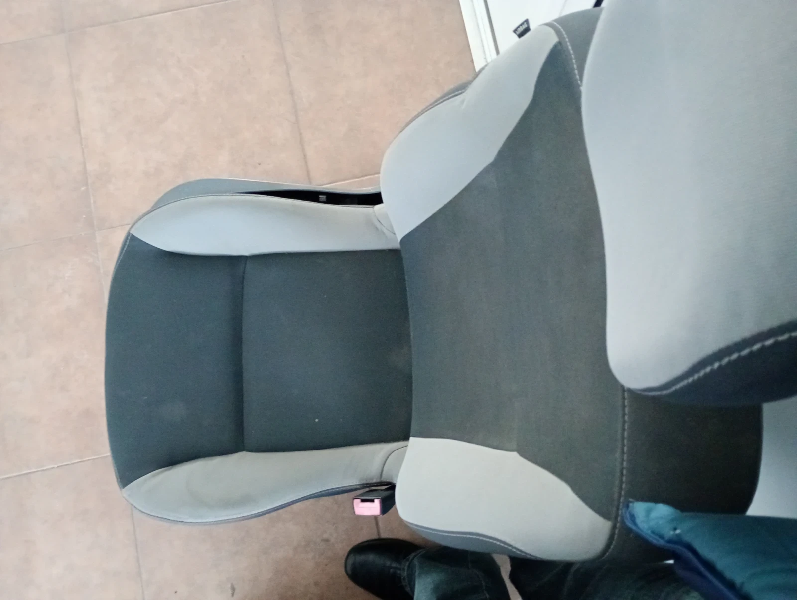 Предни седалки за Рено Клио 3, снимка 6 - Части - 54093110