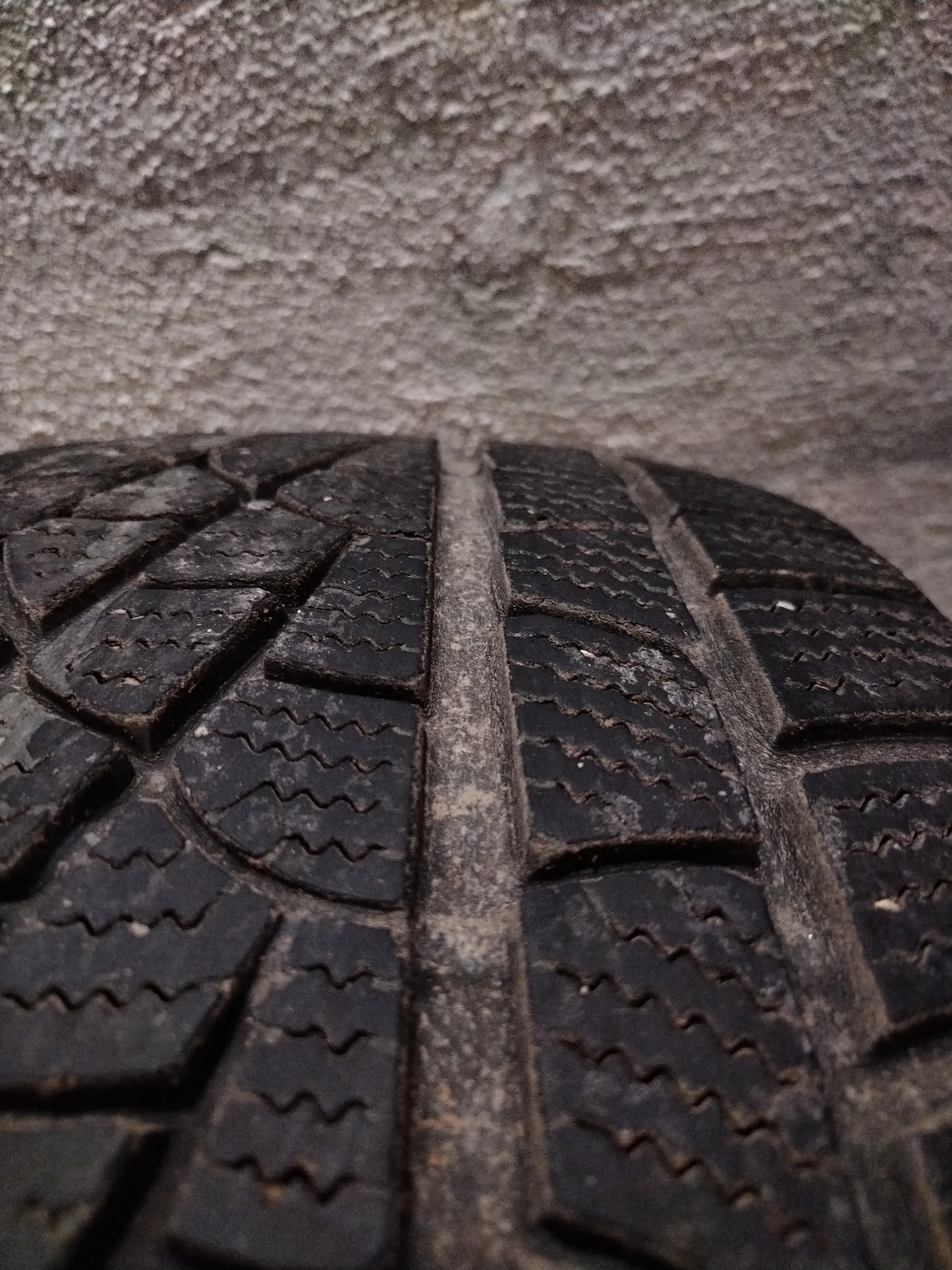  245/40R19 | Mobile.bg   5