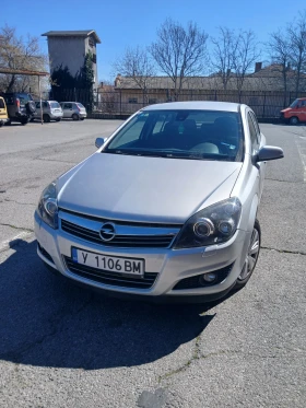 Opel Astra 1.4, снимка 1