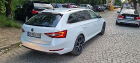 Skoda Superb Lauryn & Klement, снимка 17