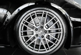 Porsche Panamera 4 E-HYBRID/FACELIFT/BOSE/PANO/MATRIX/HEAD UP/360/ - 236680 лв. - 11356325 9