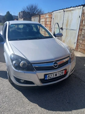 Opel Astra 1.4 - 2899 € / 5669.95 лв. - 81340974 2