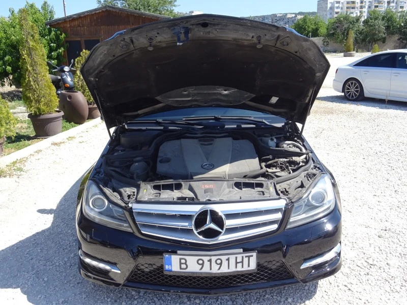 Mercedes-Benz C 300 CDI SW V6 231kc 7G-Tronic 4MATIC 5вр. AMG-Pack, снимка 7 - Автомобили и джипове - 45202427