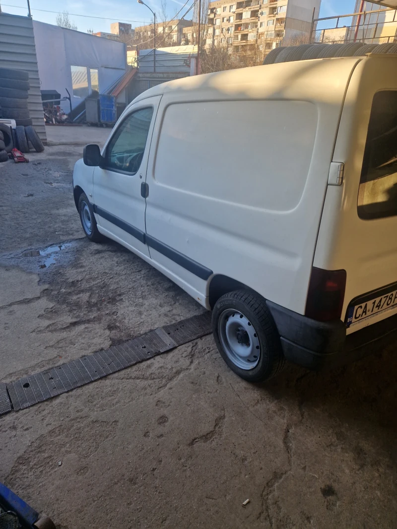 Peugeot Partner, снимка 2 - Автомобили и джипове - 48131069