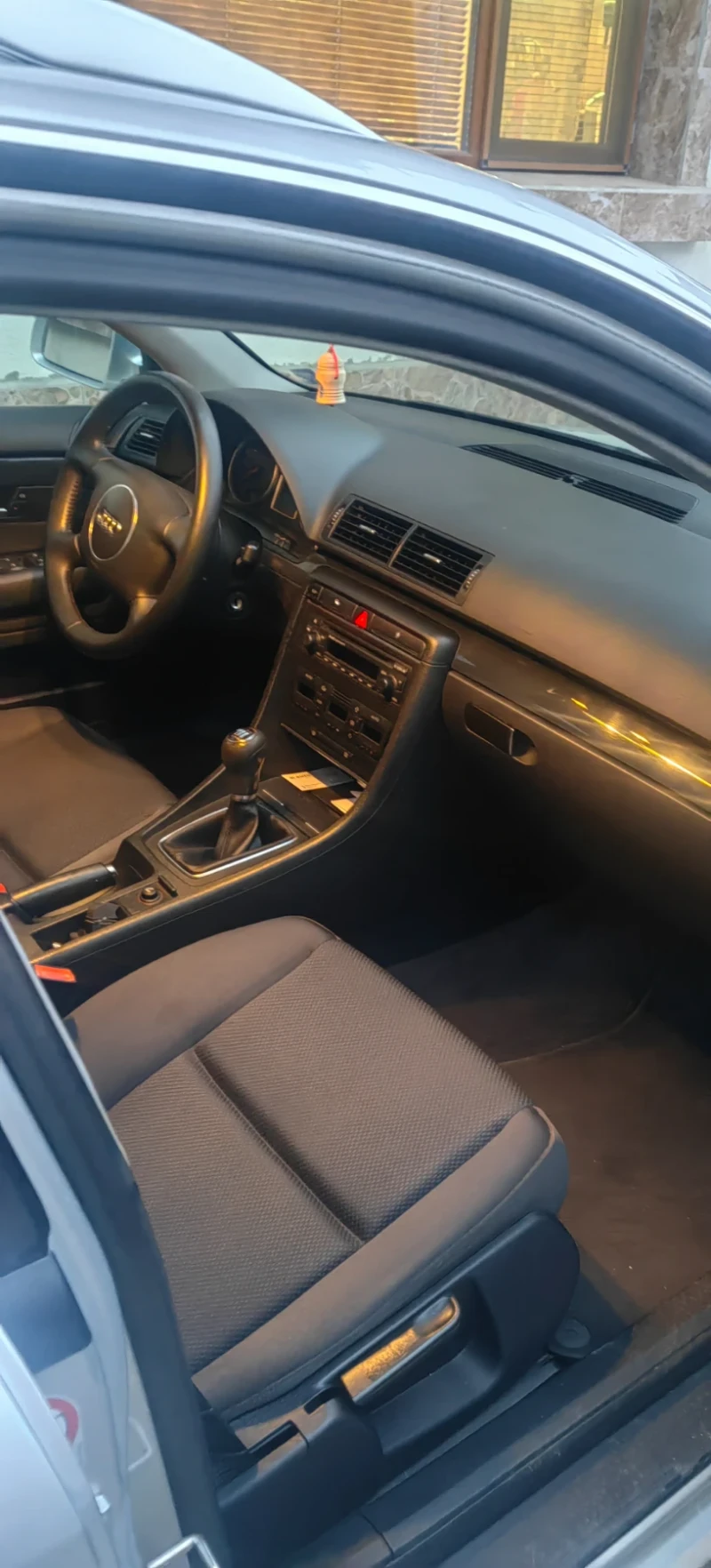 Audi A4 1.9 тди, снимка 4 - Автомобили и джипове - 48694906