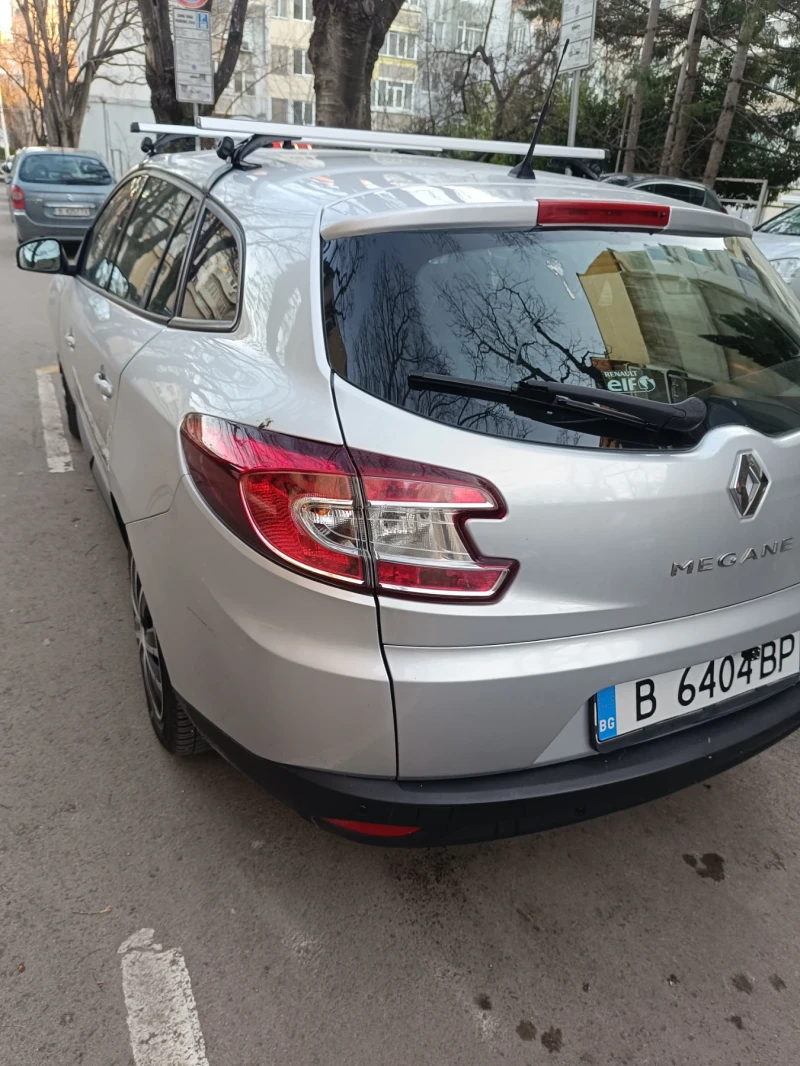 Renault Megane, снимка 1 - Автомобили и джипове - 48732327