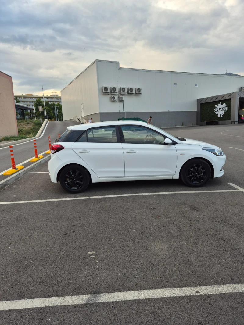 Hyundai I20, снимка 4 - Автомобили и джипове - 49589550