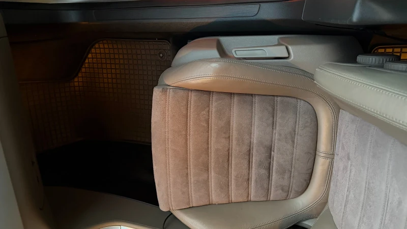 VW Passat 2.0, снимка 11 - Автомобили и джипове - 52579856