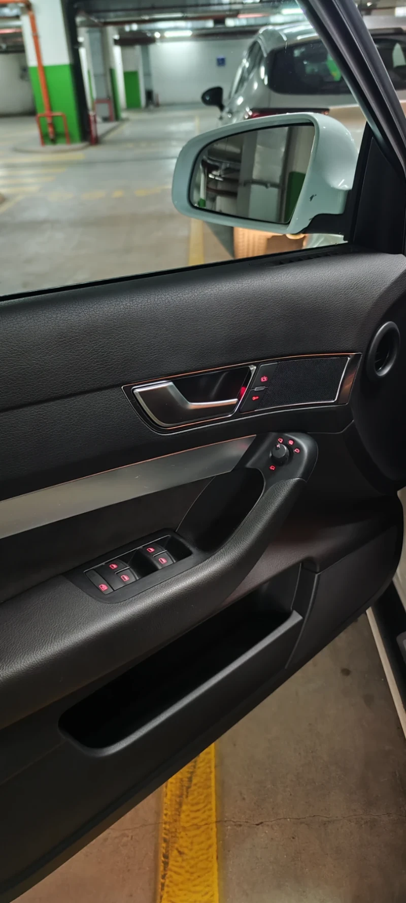 Audi A6, снимка 8 - Автомобили и джипове - 53101886