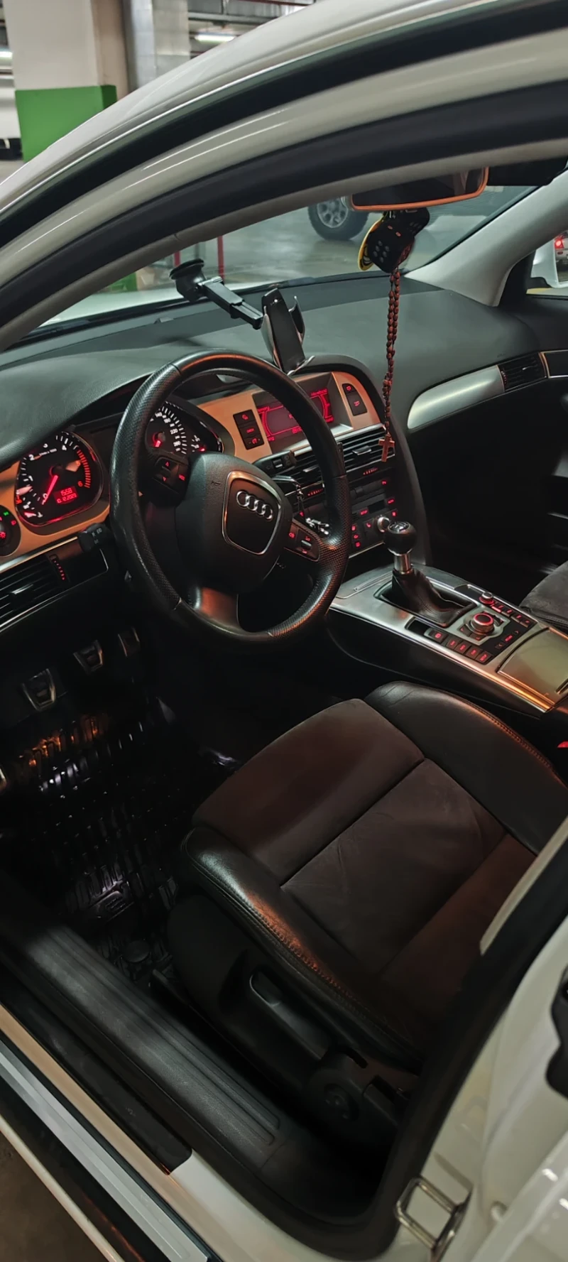 Audi A6, снимка 7 - Автомобили и джипове - 53101886