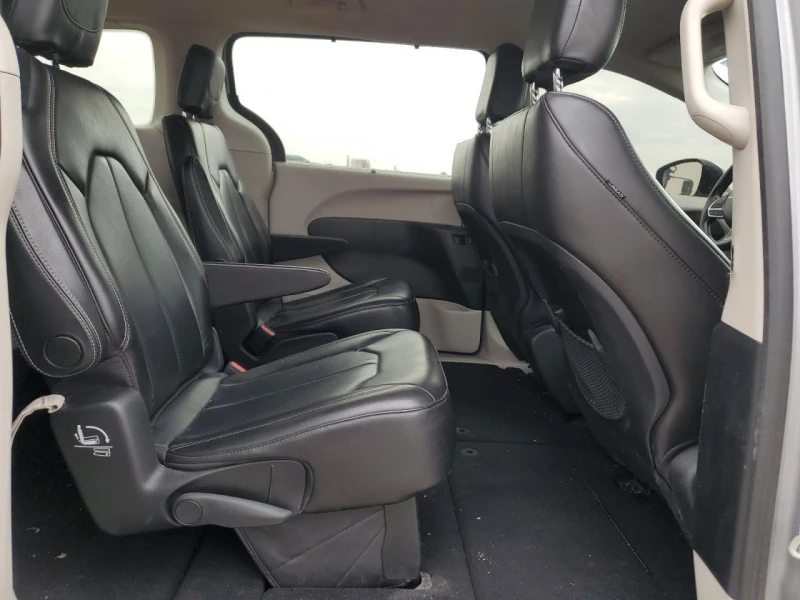 Chrysler Voyager LXI, снимка 9 - Автомобили и джипове - 52494946