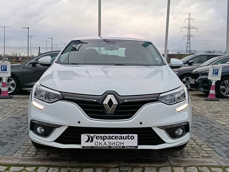 Renault Megane SEDANE 1.3TCe 140к.с.КАПАРИРАН, снимка 2 - Автомобили и джипове - 52692720