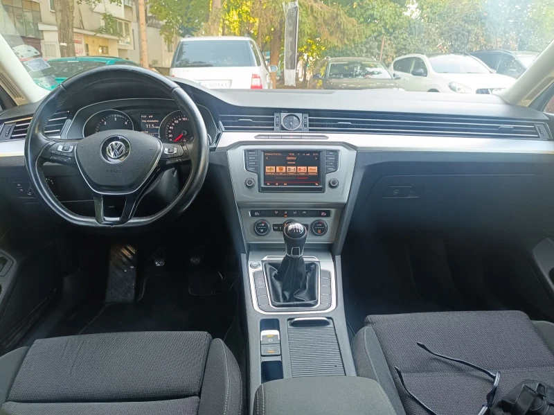 VW Passat 2.0TDI-150 кс 6ск , снимка 12 - Автомобили и джипове - 52730055