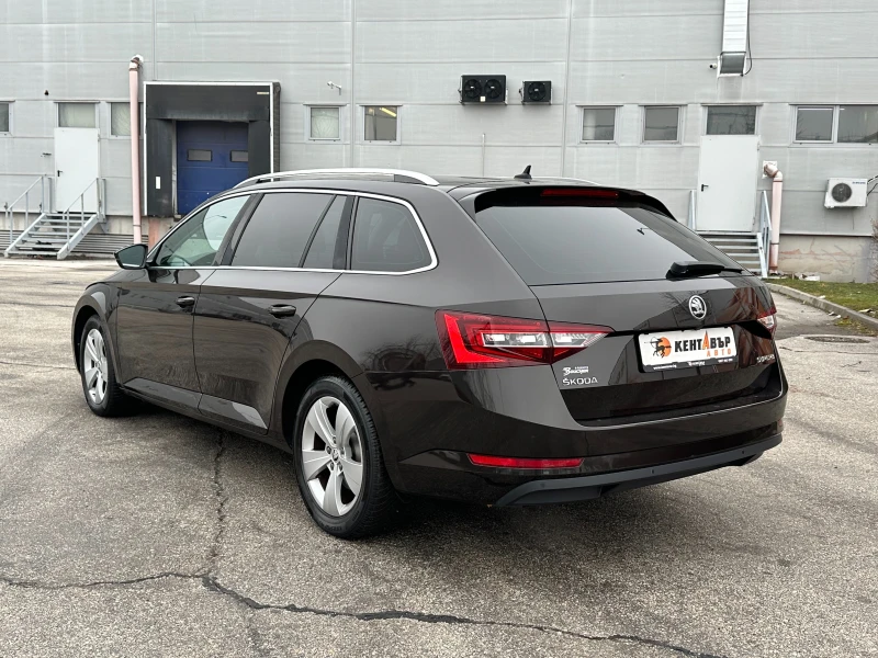 Skoda Superb, снимка 3 - Автомобили и джипове - 53210056