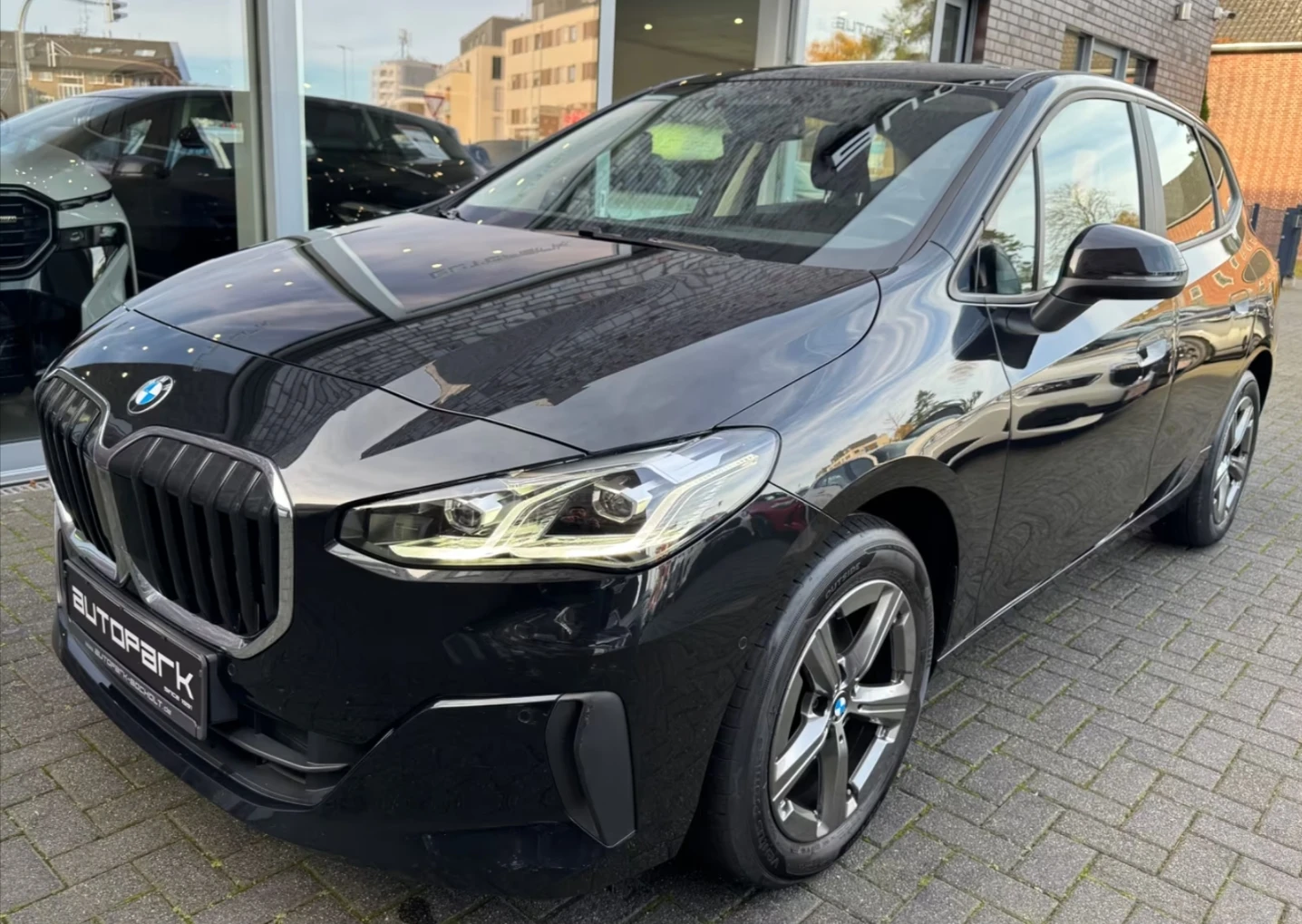 BMW 2 Active Tourer U06, снимка 1