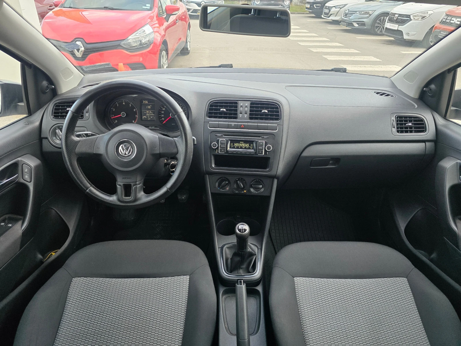 VW Polo 1.4i - изображение 8