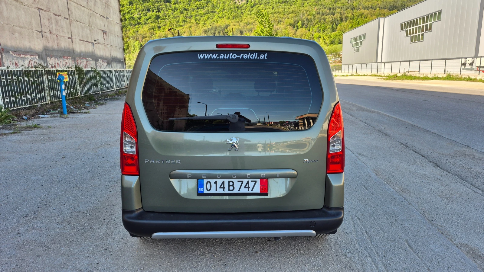 Peugeot Partner 1.6HDI 90к.с.-Tepee Германия - изображение 7