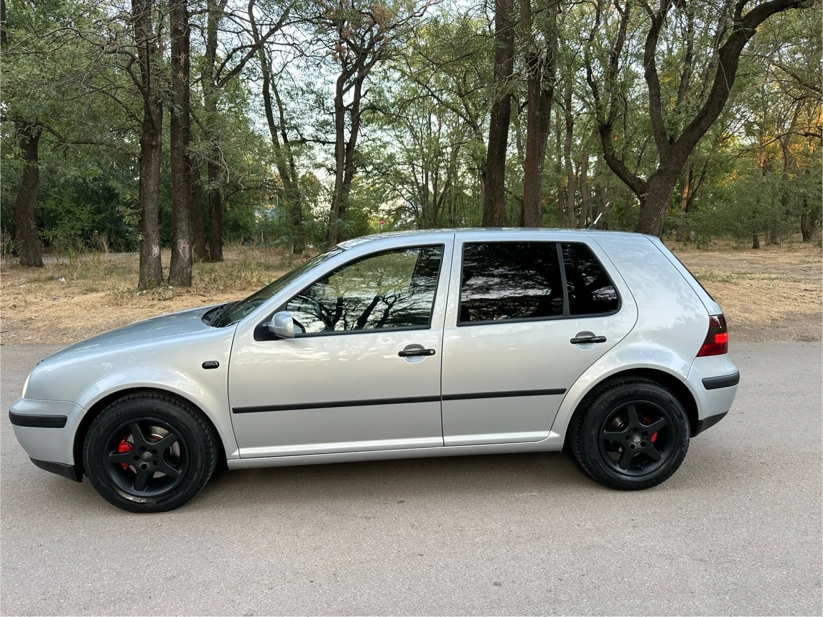 VW Golf  4 1, 9  - изображение 4