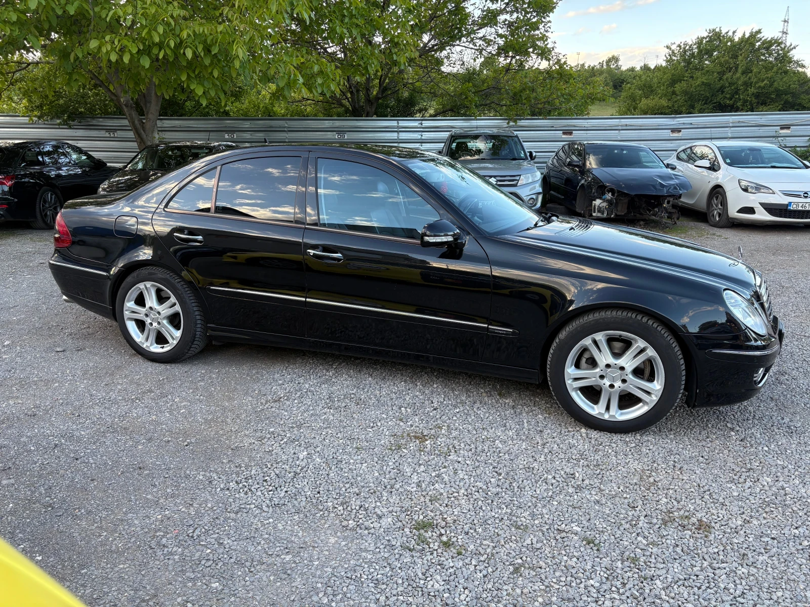 Mercedes-Benz E 280 Evo - изображение 8