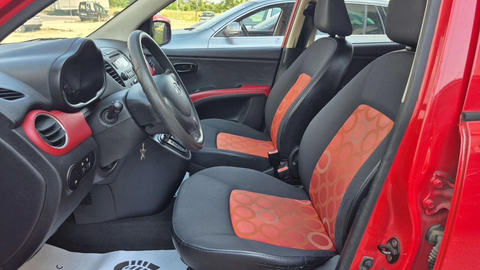 Hyundai I10 1.2i Автомат* 123 000 км * от БГ * Бартер* Лизинг - изображение 10