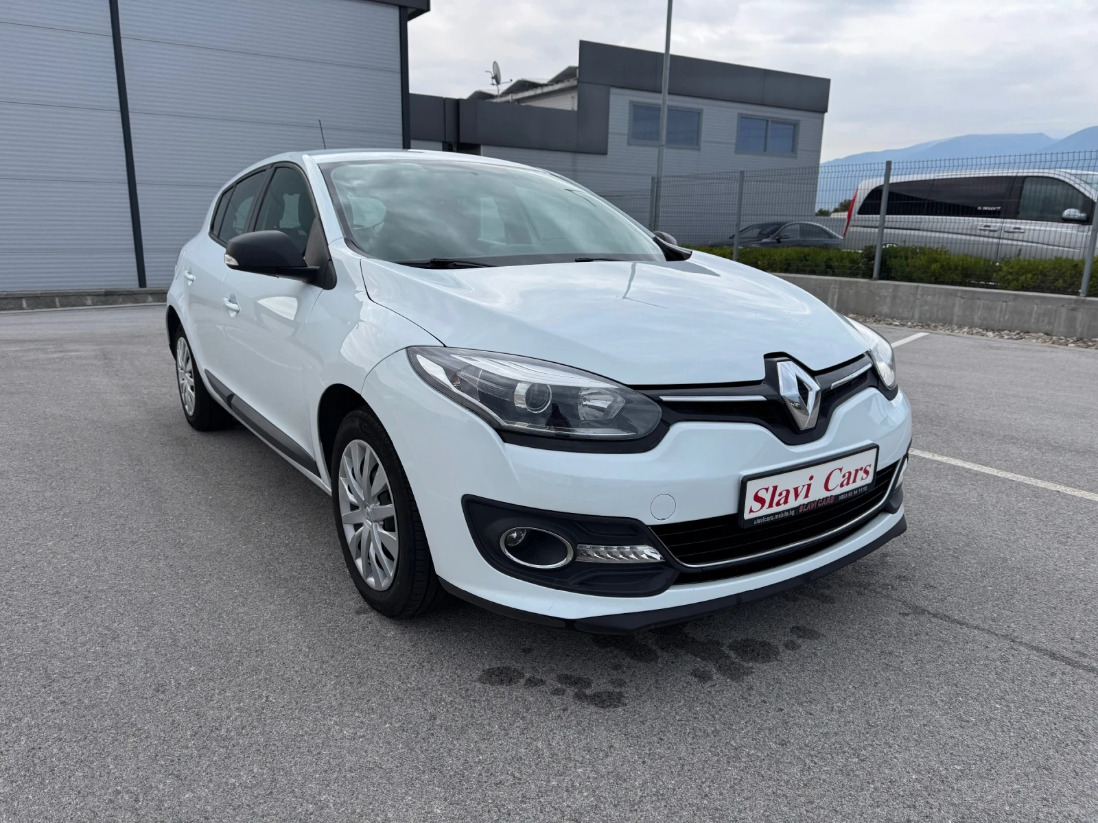 Renault Megane 1.5 DCI - 161.000 km! - изображение 3