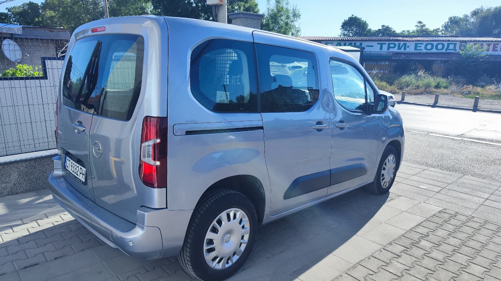 Opel Combo Товарен  - изображение 9