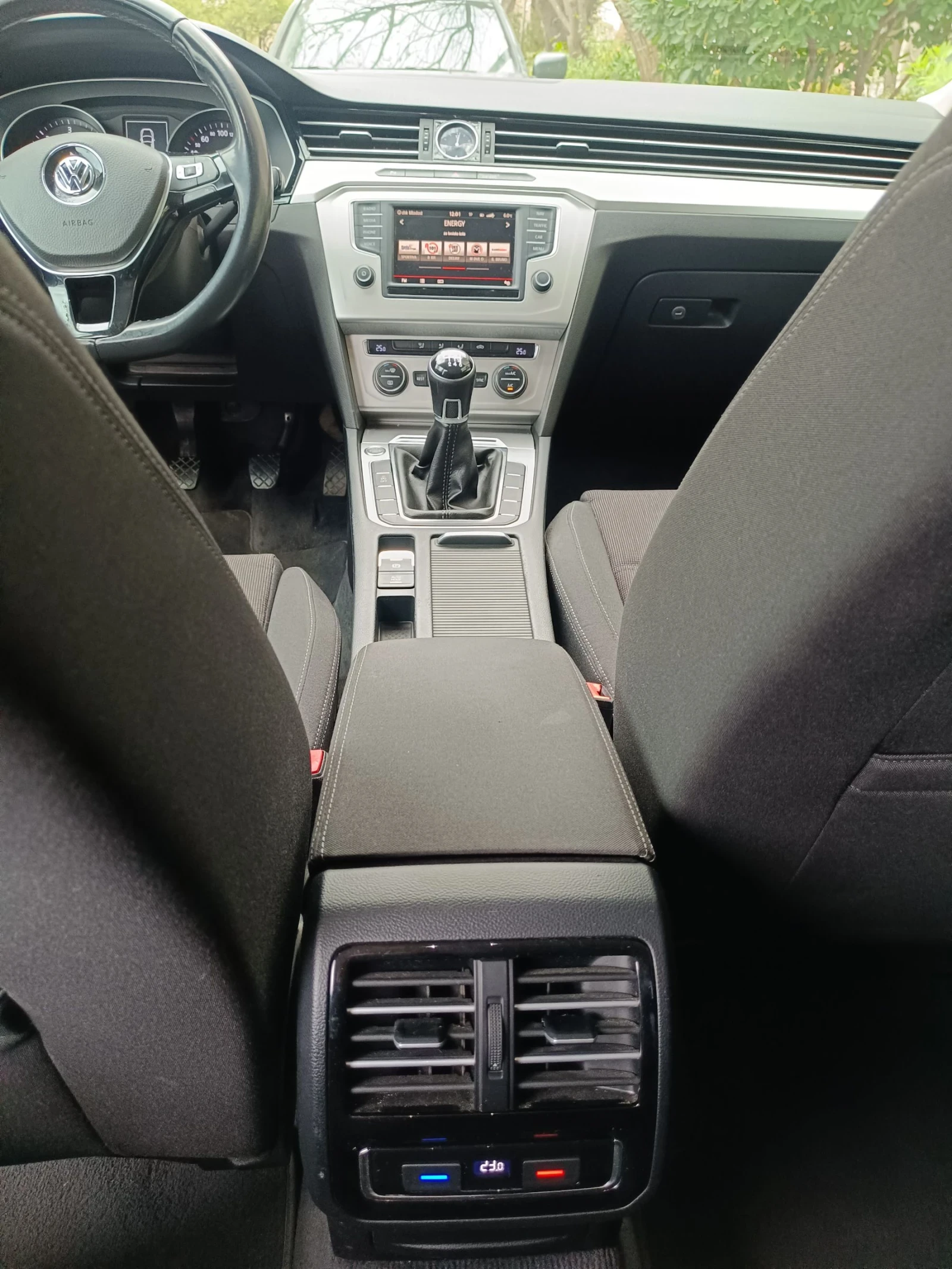 VW Passat 2.0TDI-150 �� 6�� ������� | Mobile.bg � ����������� 11