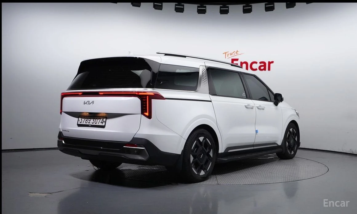 Kia Carnival  - изображение 2