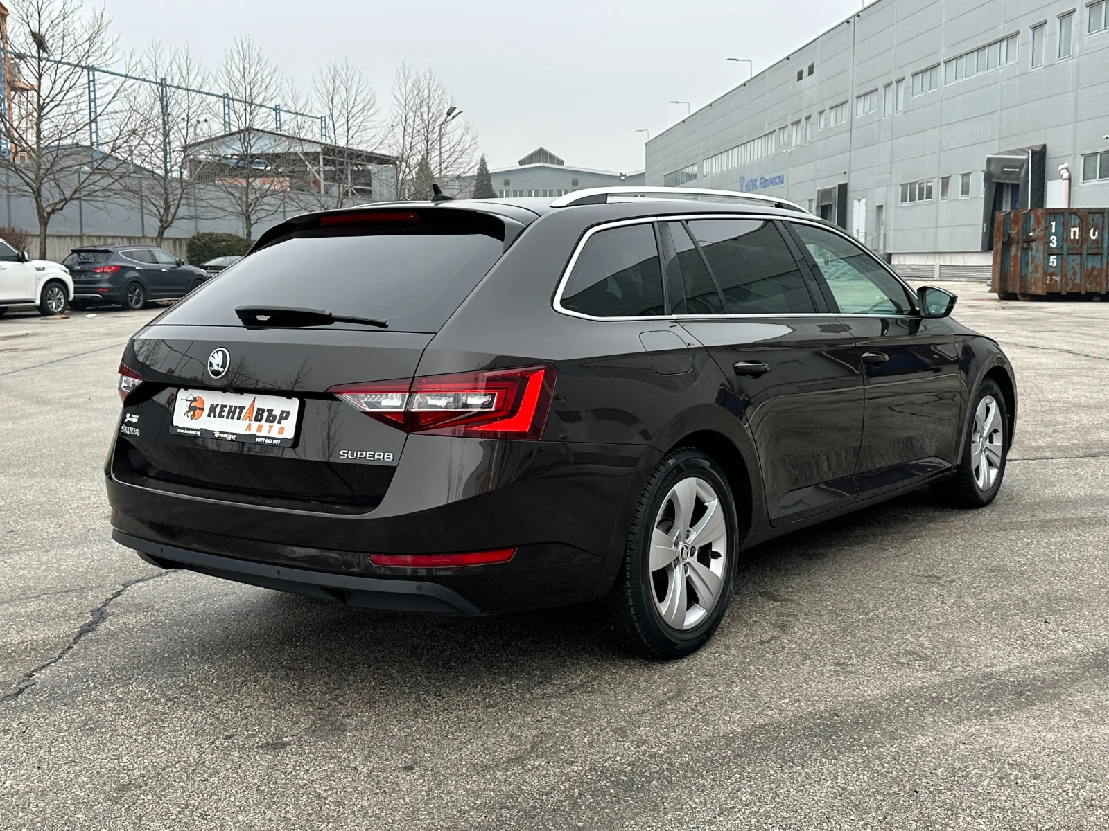 Skoda Superb  - изображение 4