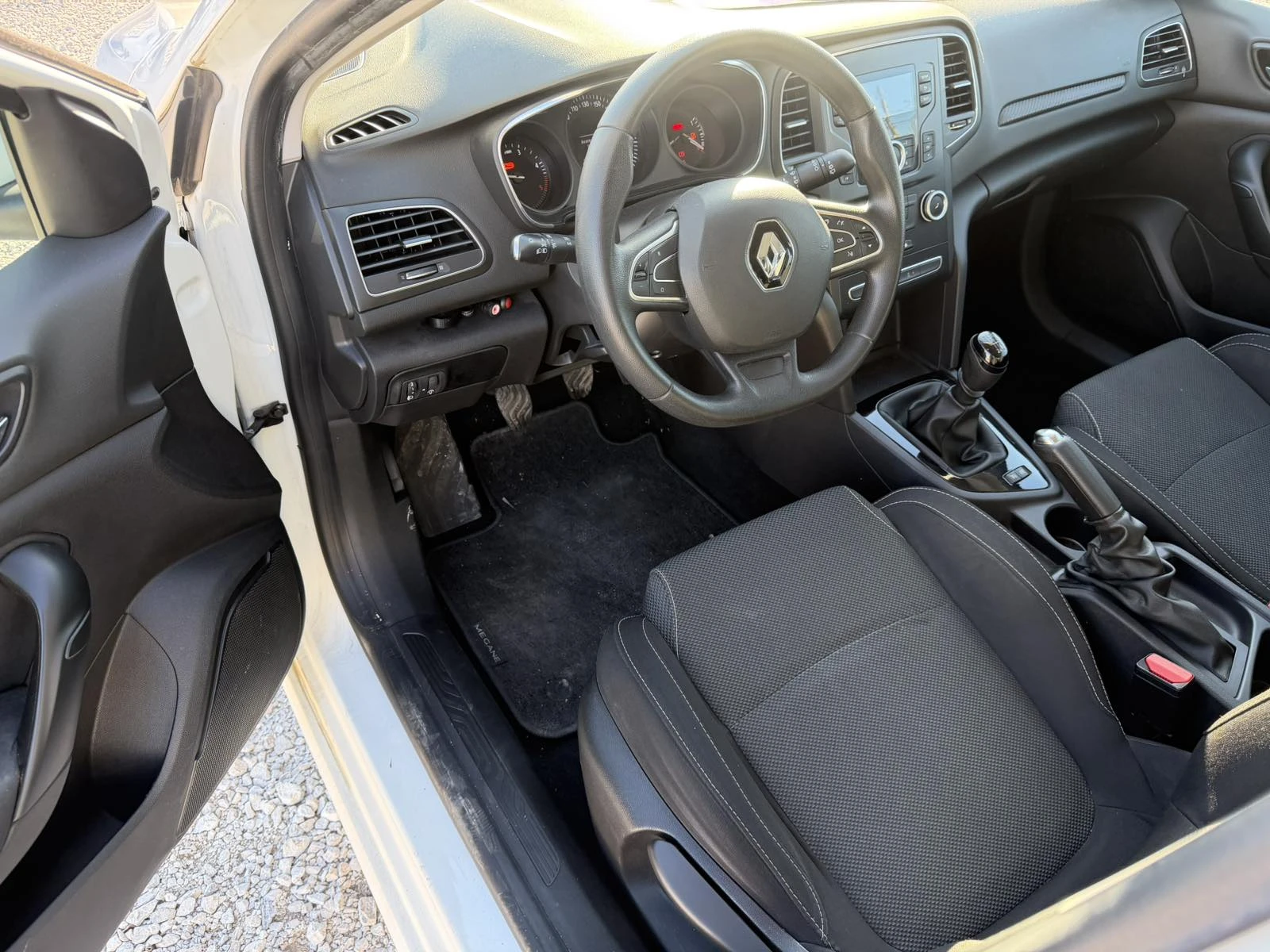 Renault Megane 1.5blueDCi 95k.c. - изображение 10