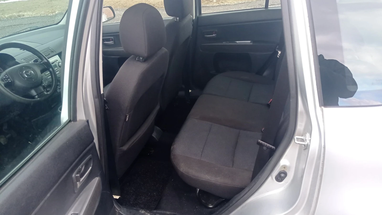 Mazda 2 1.4 бензин , снимка 15 - Автомобили и джипове - 53719258