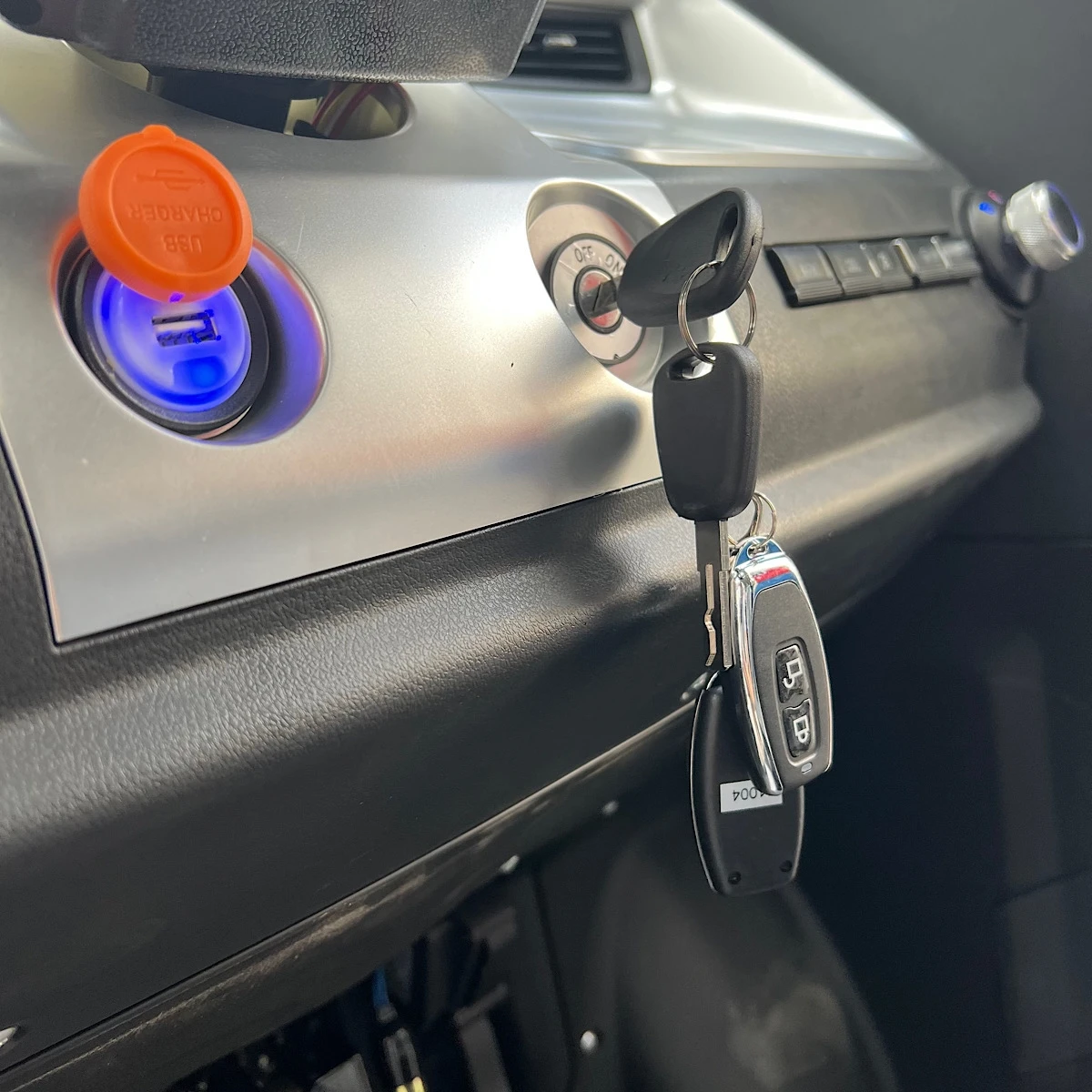 TelStar X1 M, снимка 12 - Автомобили и джипове - 53733256