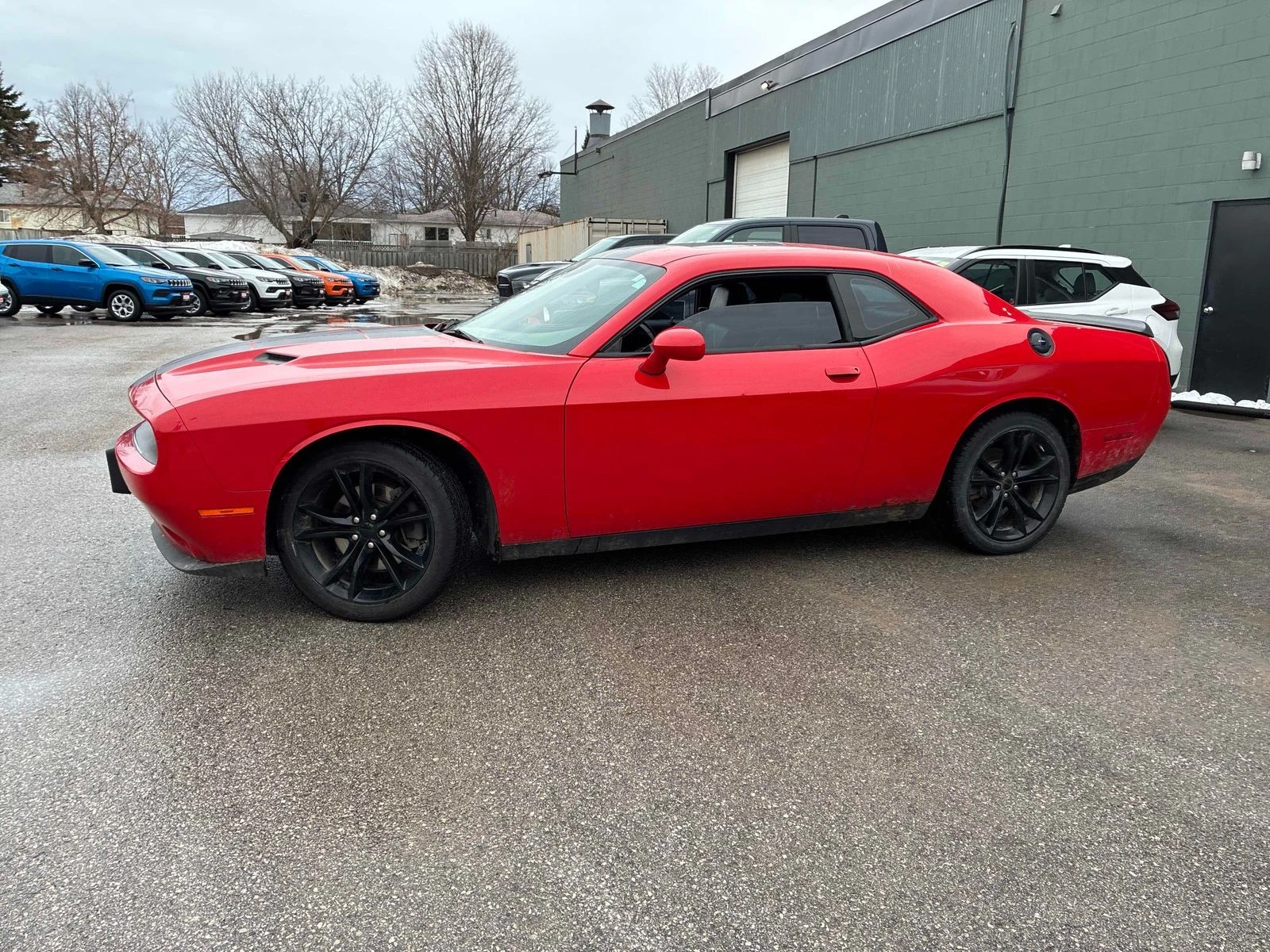 Dodge Challenger SXT Plus С РЕГИСТРАЦИЯ & АВТО КРЕДИТ, снимка 2 - Автомобили и джипове - 53894284