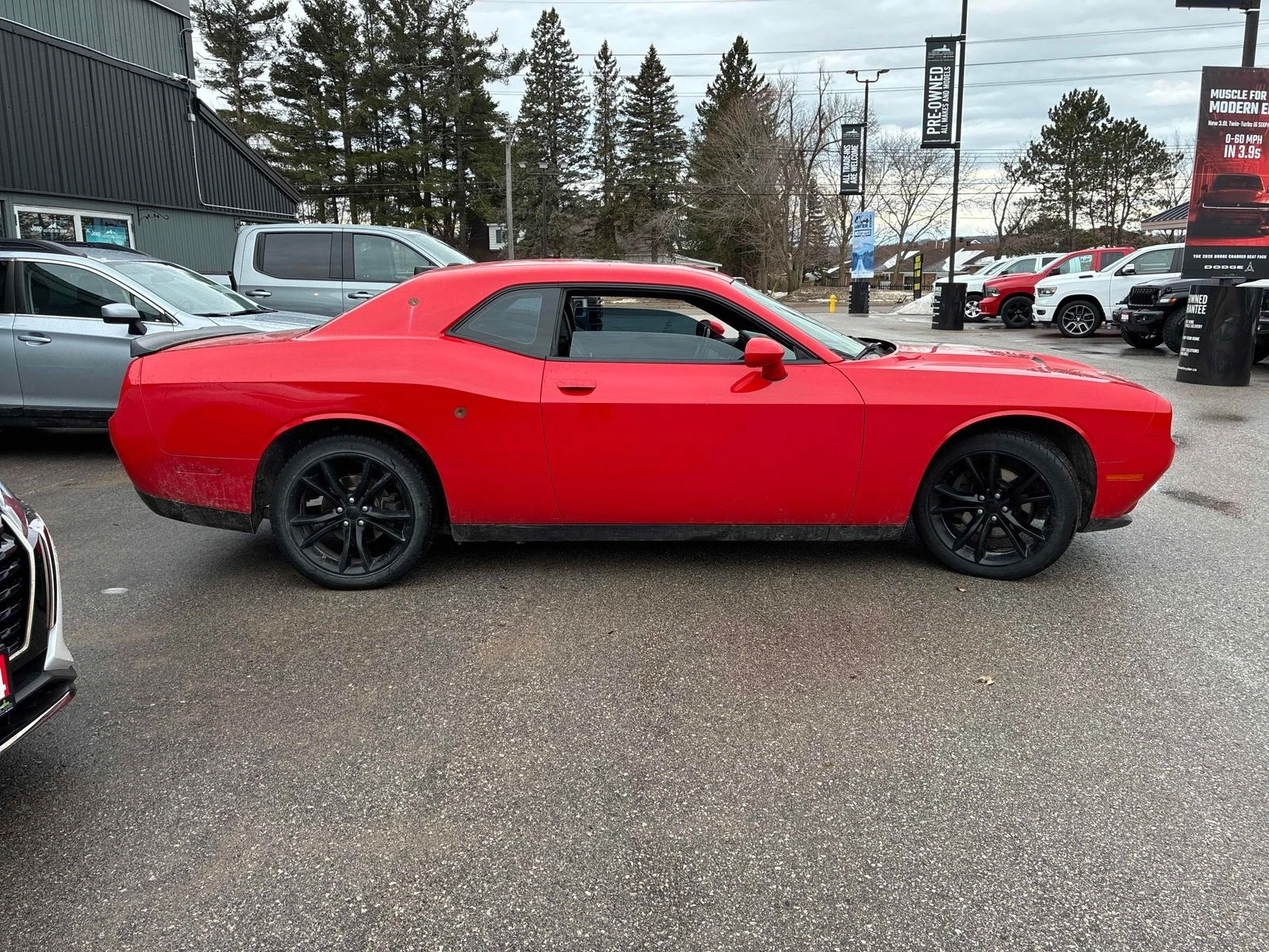 Dodge Challenger SXT Plus С РЕГИСТРАЦИЯ & АВТО КРЕДИТ, снимка 3 - Автомобили и джипове - 53894284