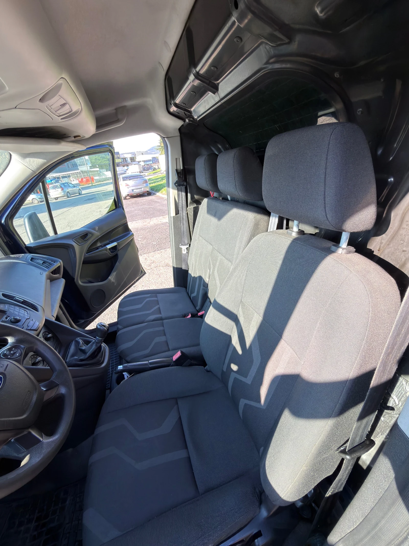 Ford Connect, снимка 14 - Автомобили и джипове - 54091292