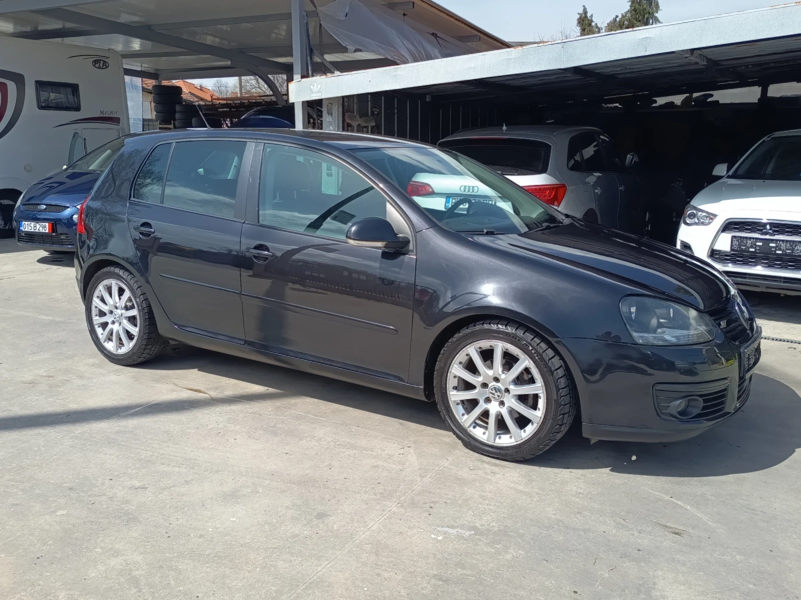 VW Golf 1.9tdi, снимка 3 - Автомобили и джипове - 54195724