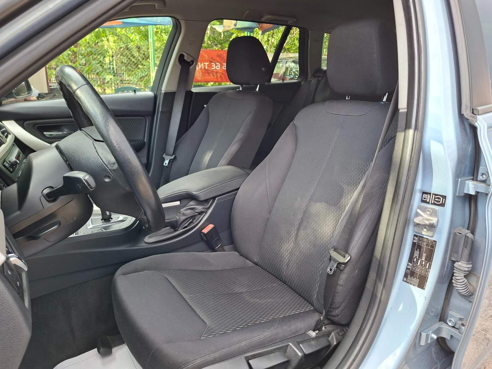 BMW 320 2.0D* AUTOMATIC* 36м. х 239EUR.* , снимка 9 - Автомобили и джипове - 54691162